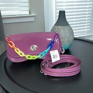 COACH Wavy Dinky Bag (Lilac Berry)